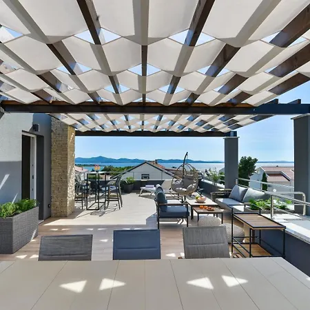 Villa Crowonder Adriana - With Heated Swimming Pool, Jacuzzi And Sauna