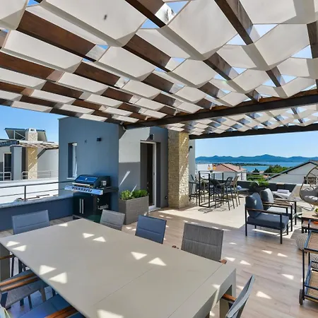 Villa Crowonder Adriana - With Heated Swimming Pool, Jacuzzi And Sauna Zadar