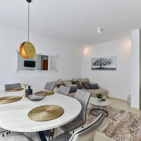 Willa Crowonder Adriana - With Heated Swimming Pool, Jacuzzi And Sauna *