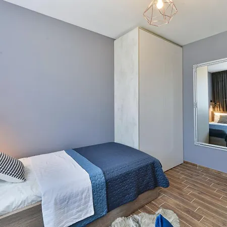 Willa Crowonder Adriana - With Heated Swimming Pool, Jacuzzi And Sauna