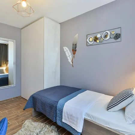 Crowonder Adriana - With Heated Swimming Pool, Jacuzzi And Sauna *