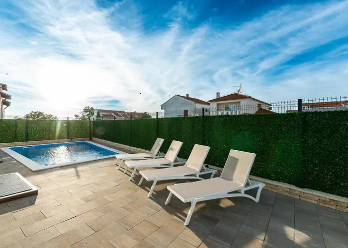 Crowonder Adriana - With Heated Swimming Pool, Jacuzzi And Sauna Villa *