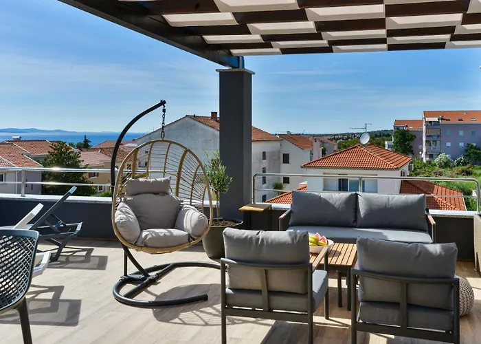 Crowonder Adriana - With Heated Swimming Pool, Jacuzzi And Sauna Villa