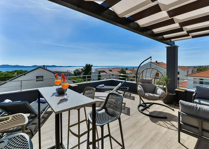 Villa Crowonder Adriana - With Heated Swimming Pool, Jacuzzi And Sauna Zadar