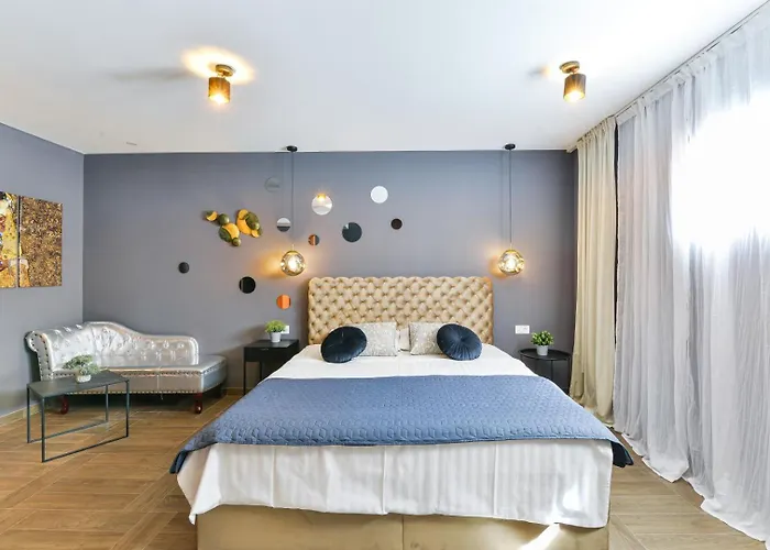 Crowonder Adriana - With Heated Swimming Pool, Jacuzzi And Sauna Villa Zadar