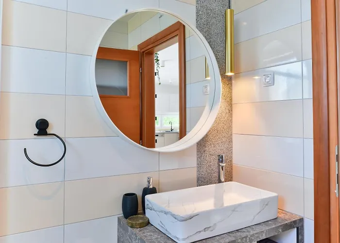 Crowonder Adriana - With Heated Swimming Pool, Jacuzzi And Sauna * Zara